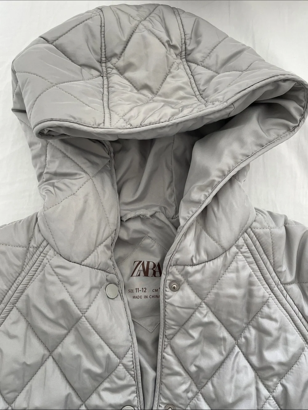 Zara Girls’ Light Grey Quilted Hooded Puff Jacket Size 11-12Y